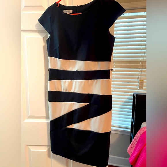 Dress Barn Dresses & Skirts - Dress Barn Sheath Dress Black and White, Size 4